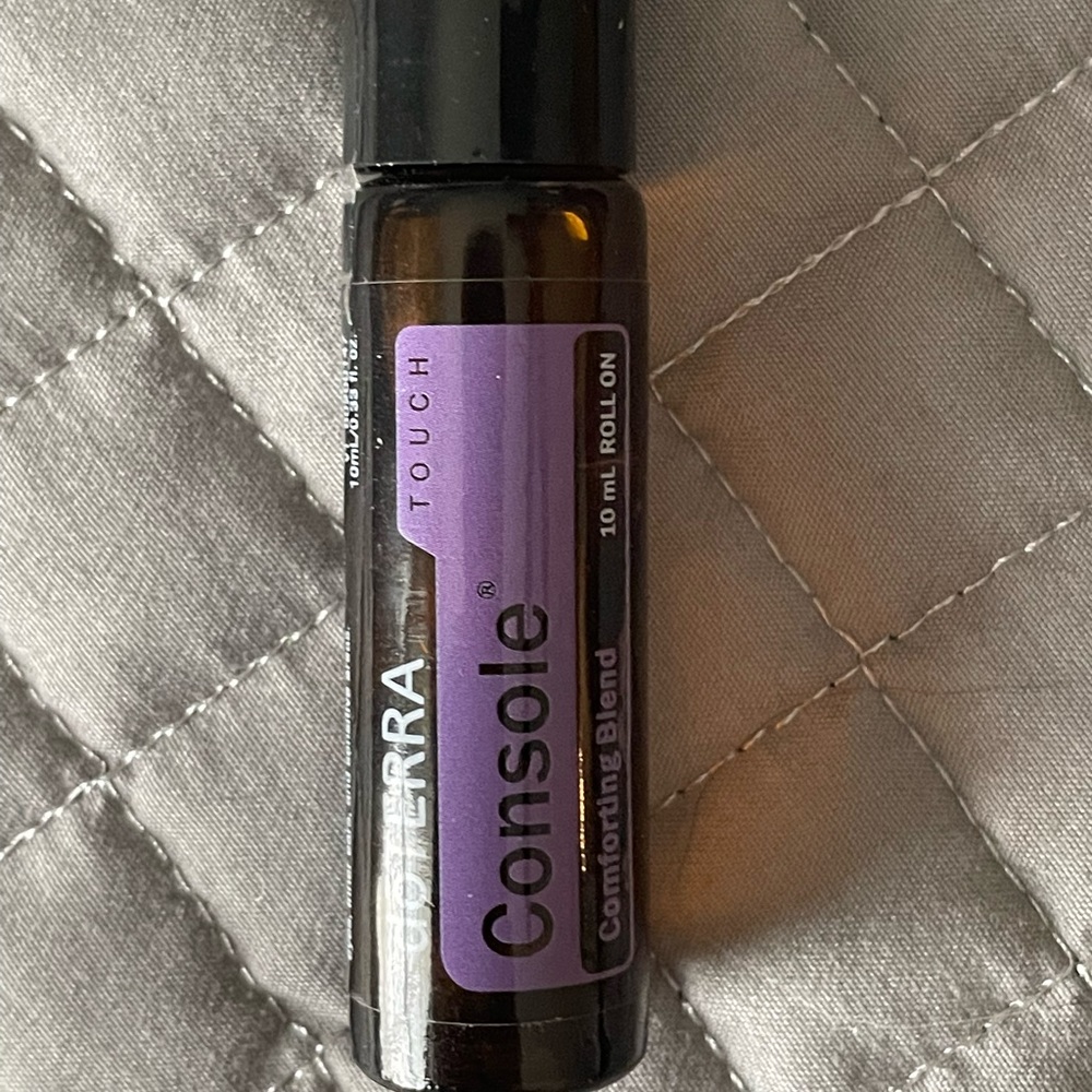 Doterra Console touch roller